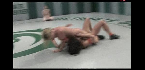  4 girls wrestling naked! Live audience!